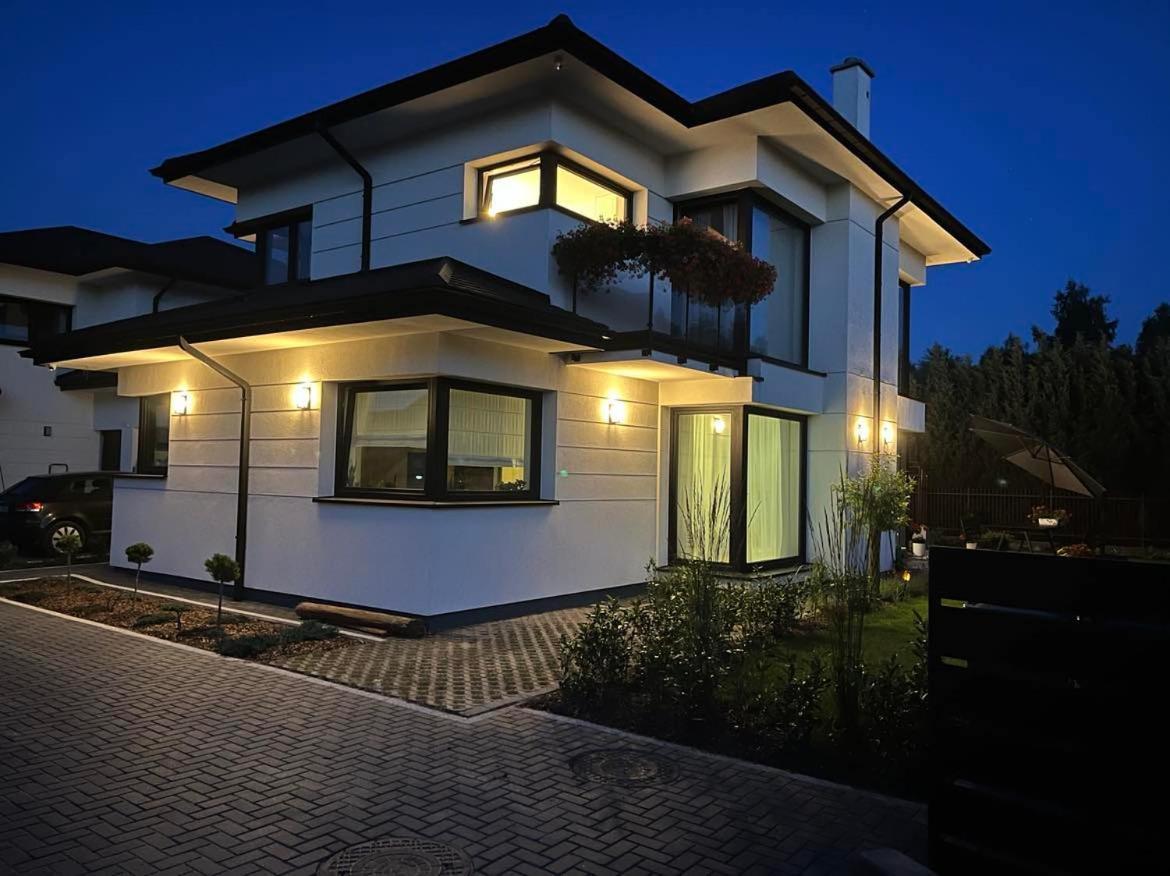 Willa Zacisze Lesznowola  Ngoại thất bức ảnh
